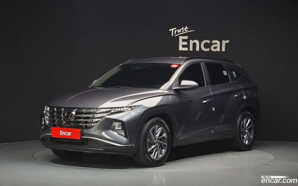 Hyundai Tucson 2.0 4WD 2023 — photo 1, buy with delivery to Moscow