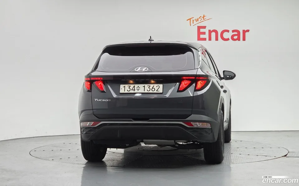 Hyundai Tucson 2.0 2WD 2023 — thumbnail 4