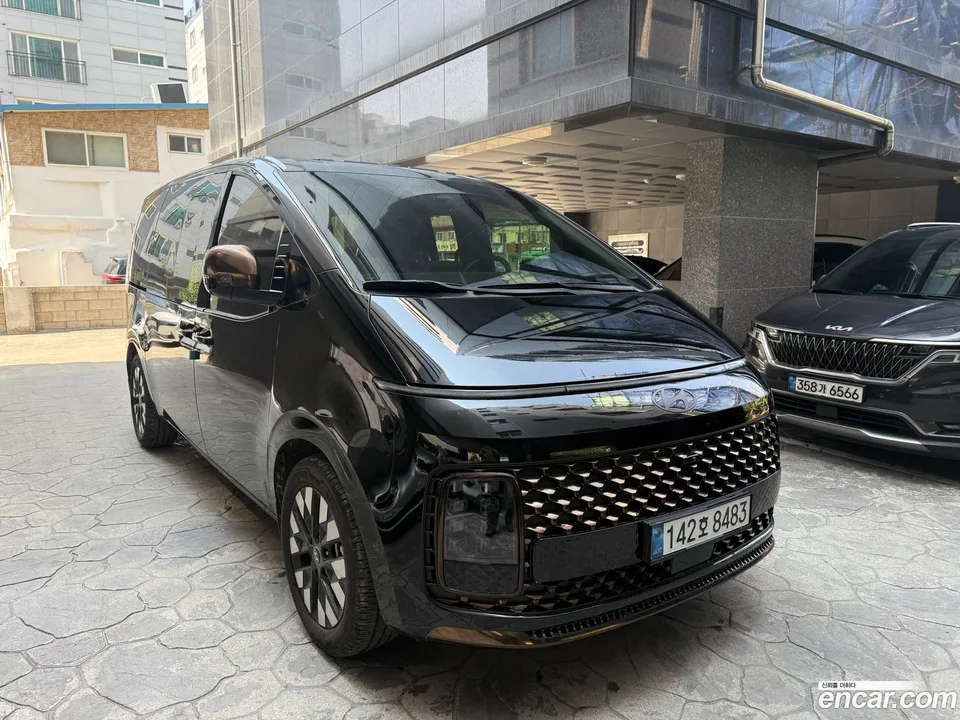 Hyundai Staria 9 2025 — миниатюра 3