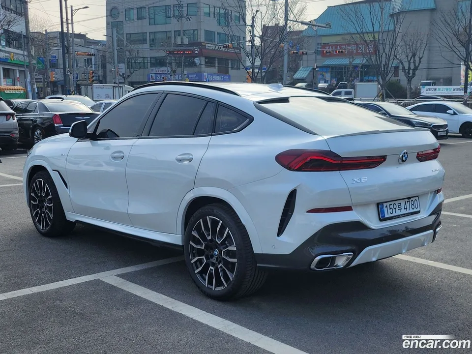 BMW X6 xDrive40i M 2026 — thumbnail 2