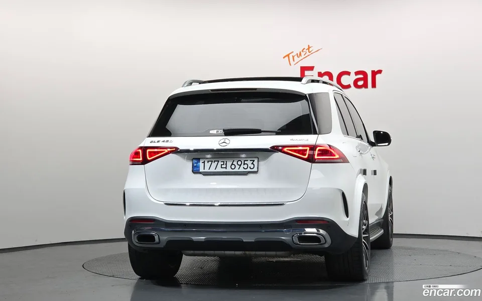 Mercedes-Benz GLE-Class GLE450 4MATIC 2023 — thumbnail 4