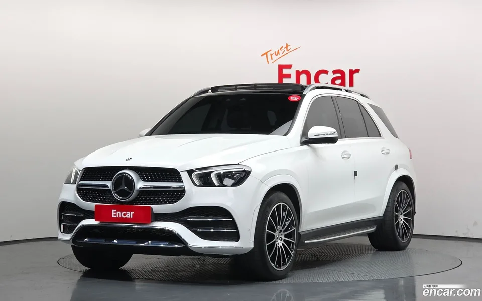 Mercedes-Benz GLE-Class GLE450 4MATIC 2023 — photo 1, buy with delivery to Moscow