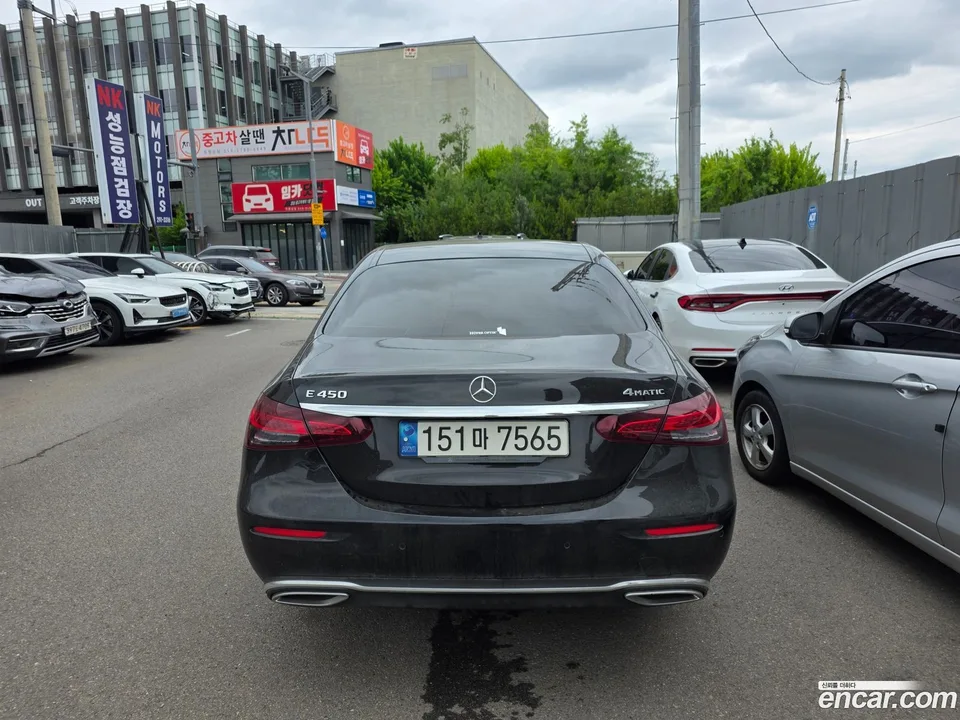 Mercedes-Benz E-Class E450 4MATIC 2022 — thumbnail 3