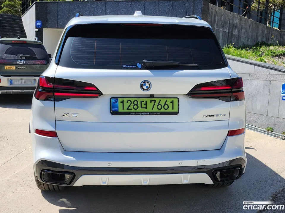 BMW X5 xDrive 50e M 2026 — thumbnail 3