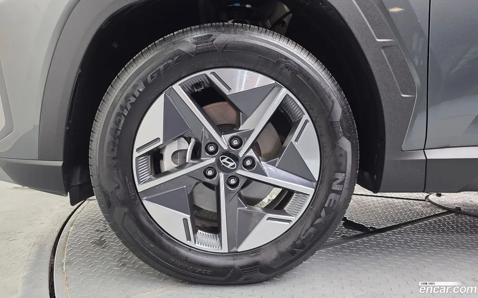 Hyundai Tucson NX4 1.6 2WD 2025 — thumbnail 2