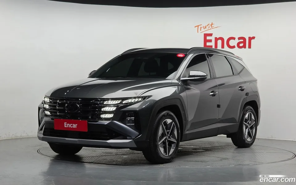 Hyundai Tucson NX4 1.6 2WD 2025 — photo 1, buy with delivery to Moscow