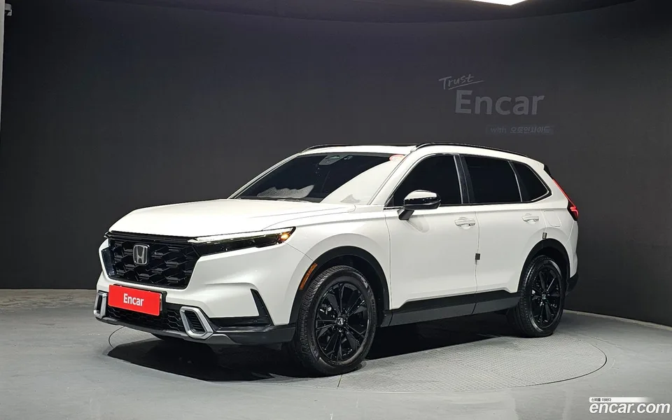 Honda CR-V 2.0 4WD 2024 — photo 1, buy with delivery to Moscow
