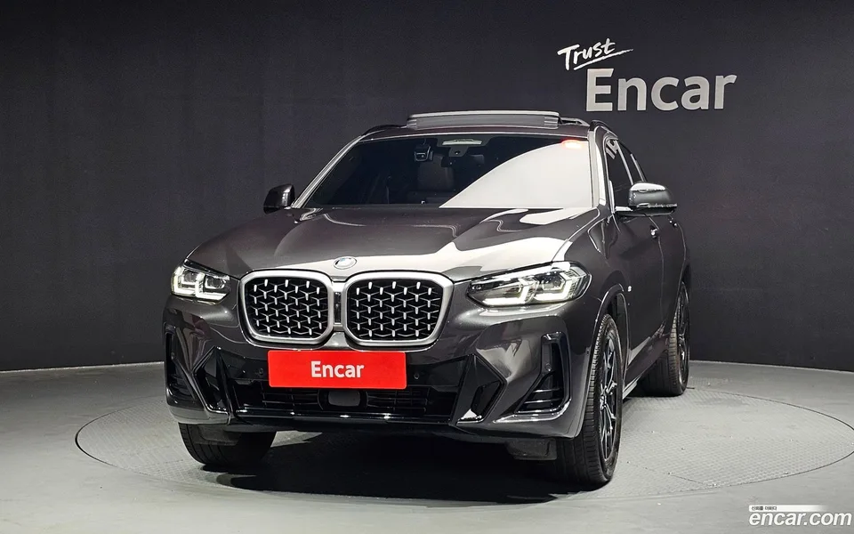 BMW X4 xDrive20i M 2024 — thumbnail 3