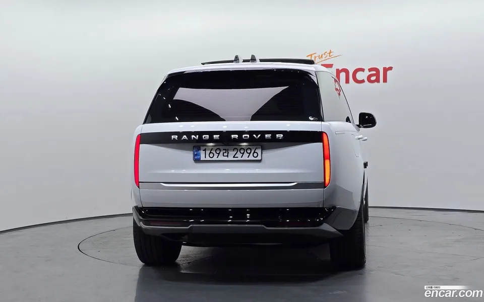 Land Rover Range Rover D350 AB LWB 2024 — thumbnail 4