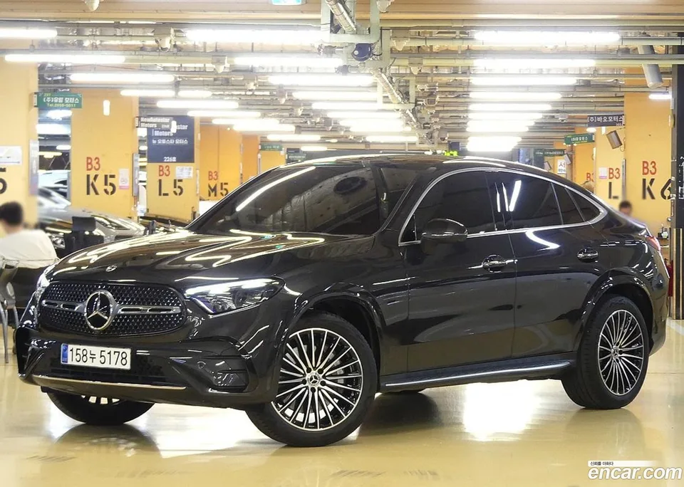 Mercedes-Benz GLC-Class GLC300 4MATIC 2024 — photo 1, buy with delivery to Moscow
