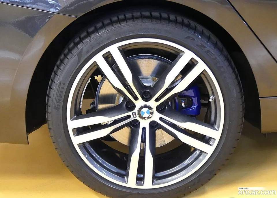BMW 6 Series GT 630i xDrive M 2024 — thumbnail 2