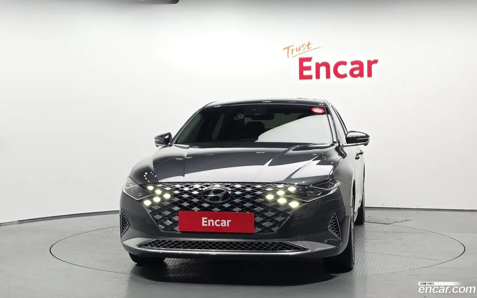 Hyundai Grandeur IG Hybrid 2022 — миниатюра 3