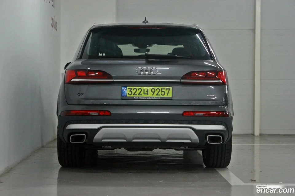 Audi Q7 (4M) 55 TFSI 2025 — thumbnail 4