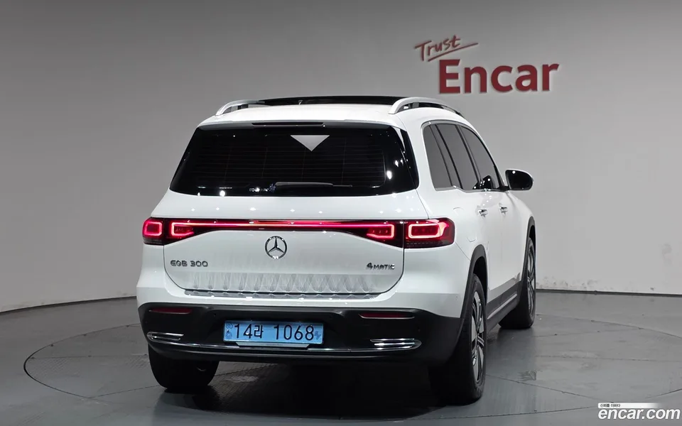 Mercedes-Benz EQB EQB300 4MATIC 2024 — миниатюра 4