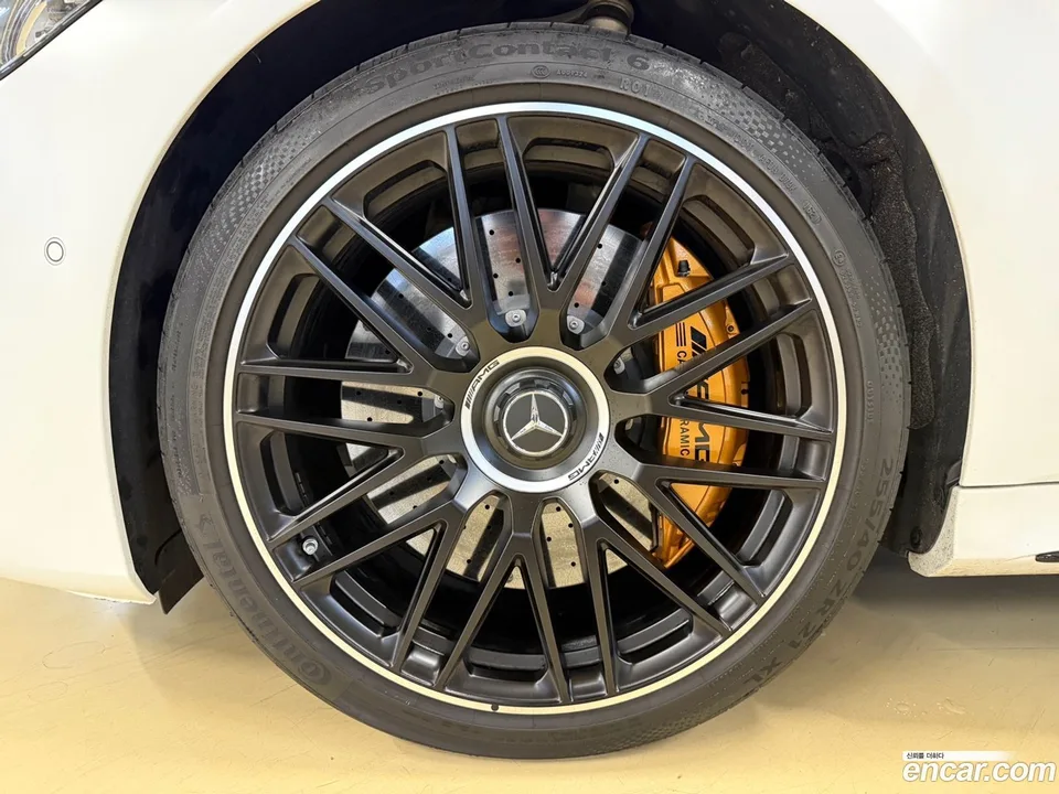 Mercedes-Benz S-Class AMG S63 E 4MATIC 2024 — thumbnail 2