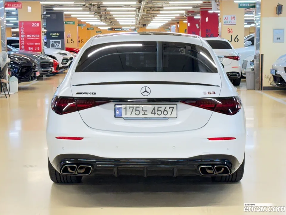 Mercedes-Benz S-Class AMG S63 E 4MATIC 2024 — thumbnail 4