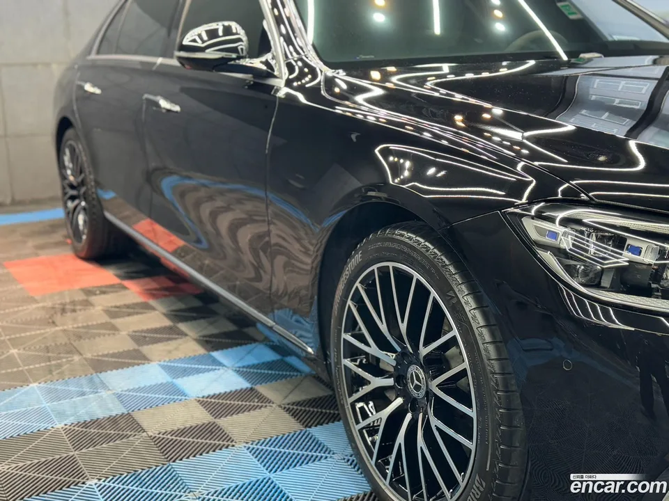 Mercedes-Benz S-Class S450L 4MATIC 2024 — thumbnail 4