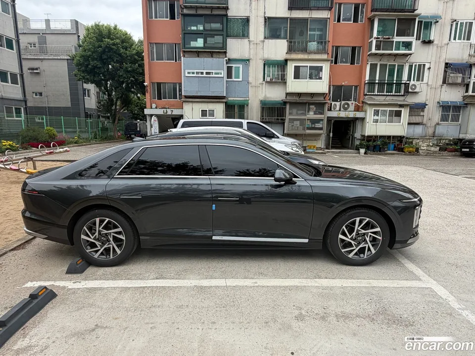 Hyundai Grandeur Hybrid 2026 — thumbnail 2