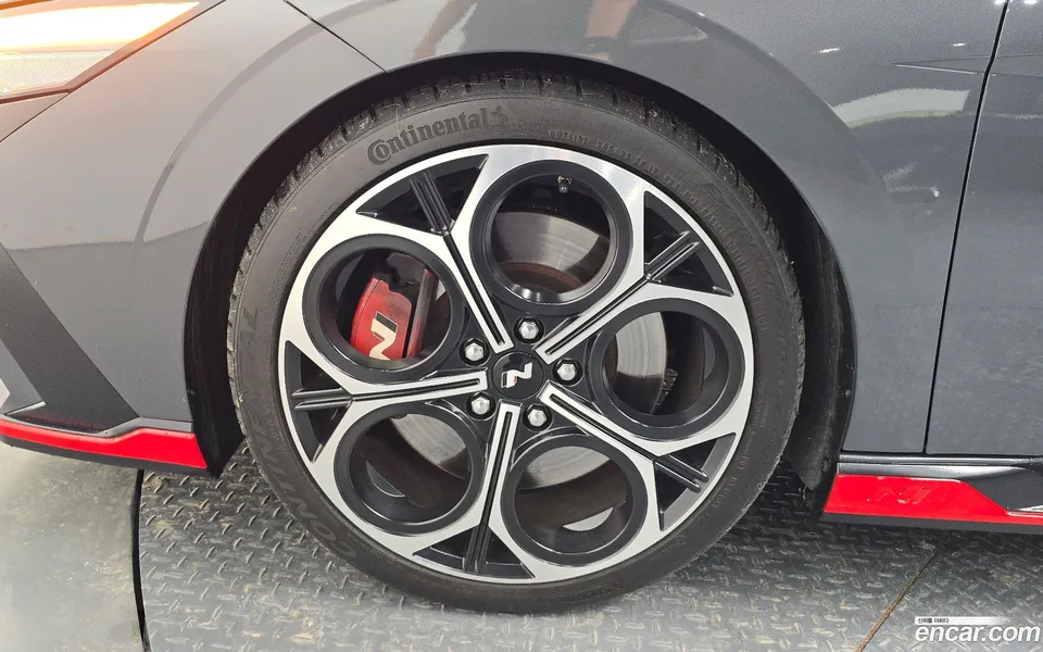 Hyundai Avante CN7 2.0 N 2024 — thumbnail 2