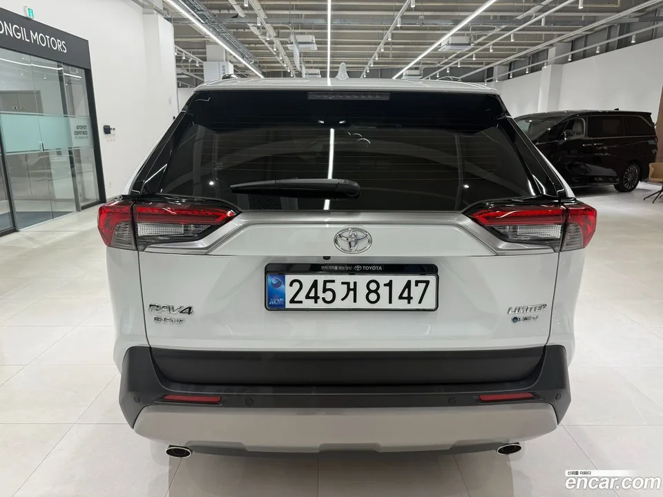 Toyota RAV4 2.5 4WD LTD 2025 — миниатюра 4