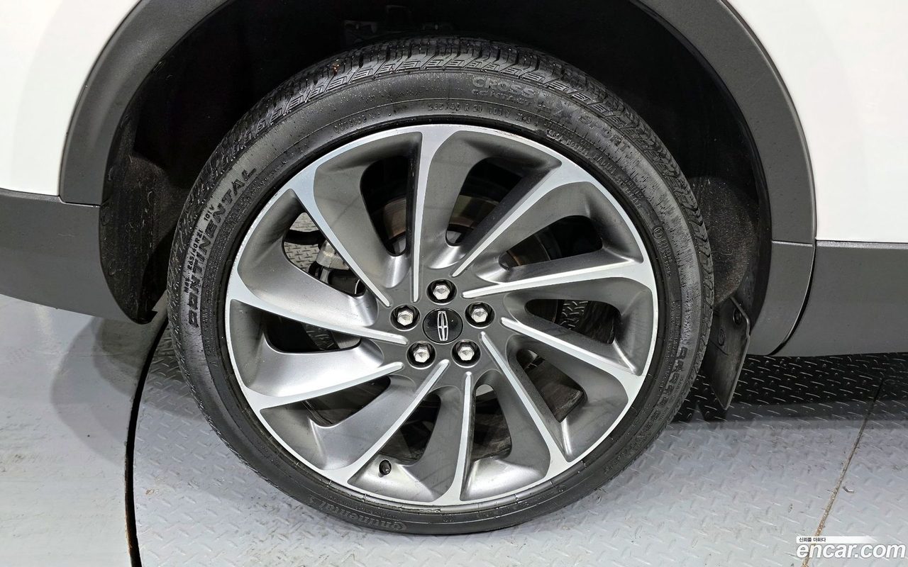 Lincoln 1 2023 — 5
