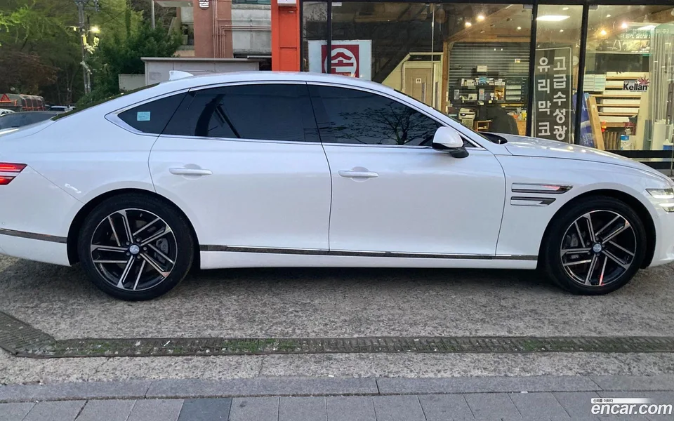 Genesis G80 2.5 2WD 2026 — миниатюра 3