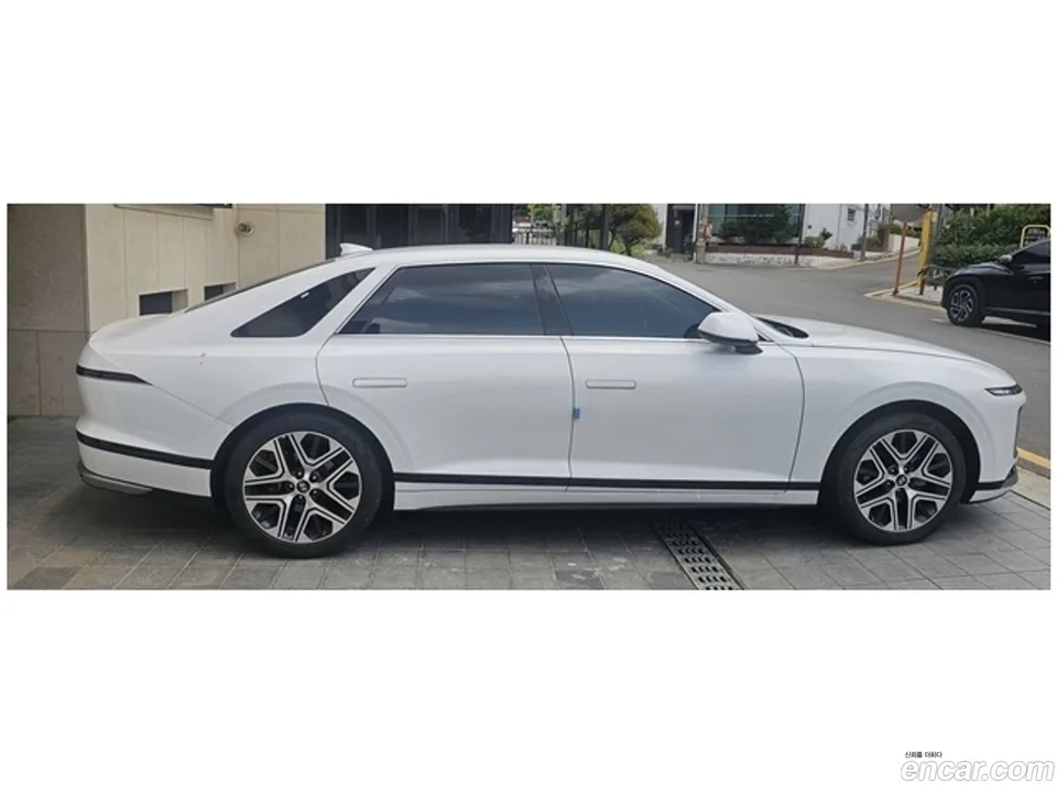Hyundai Grandeur Hybrid 2025 — миниатюра 3