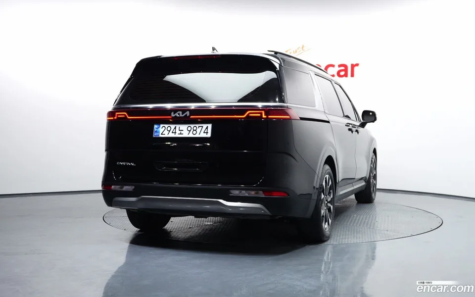 Kia Carnival 9 2022 — thumbnail 4