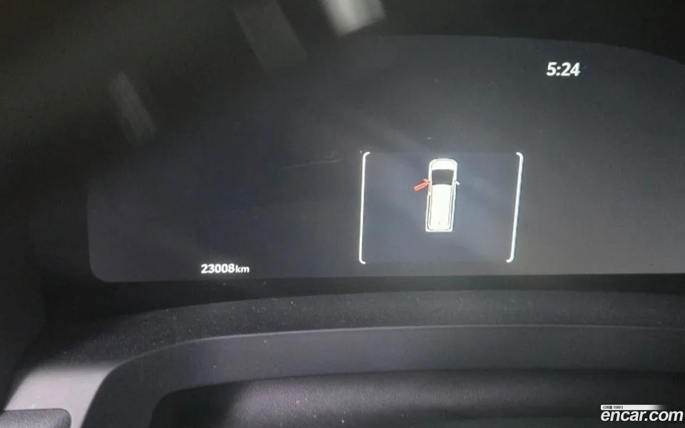 Toyota Alphard 2.5 HEV AWD 2025 — thumbnail 3