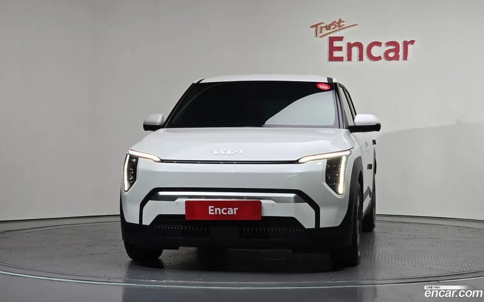 Kia EV3 2WD 2025 — миниатюра 3