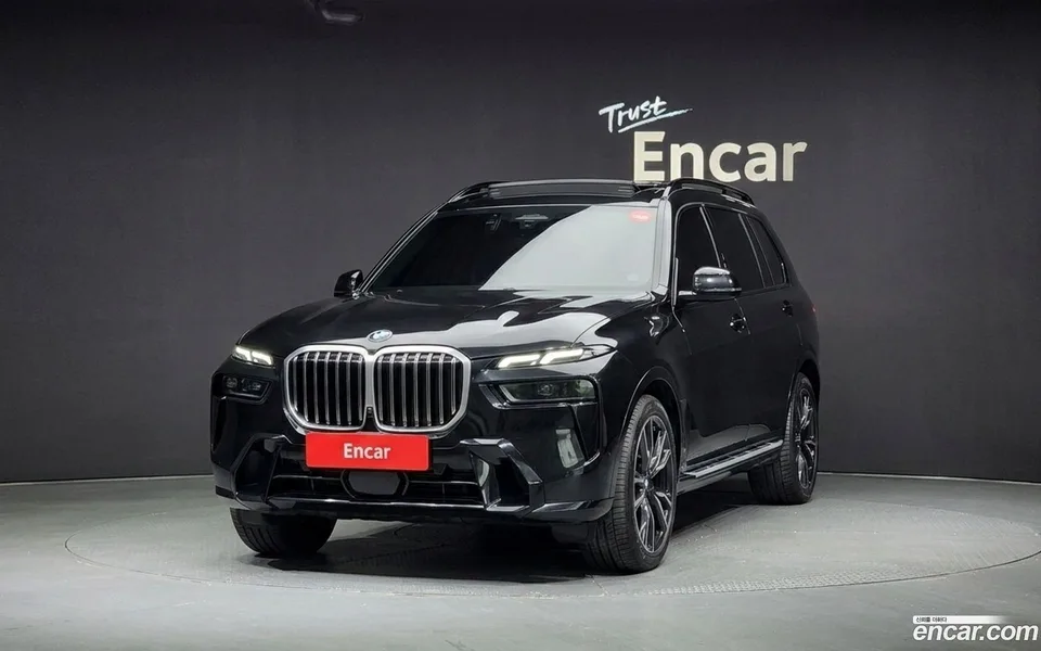 BMW X7 xDrive 40i M 6 2025 — миниатюра 3