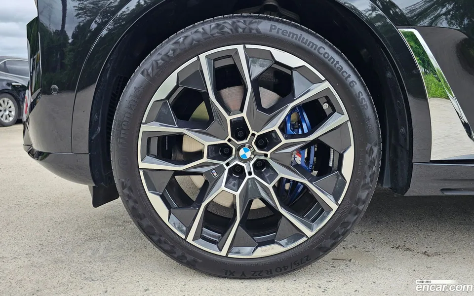 BMW X7 xDrive 40i M 6 2025 — миниатюра 5