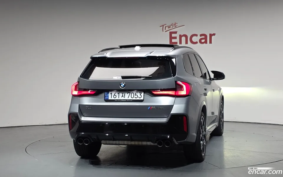 BMW X1 M35i xDrive 2024 — thumbnail 4