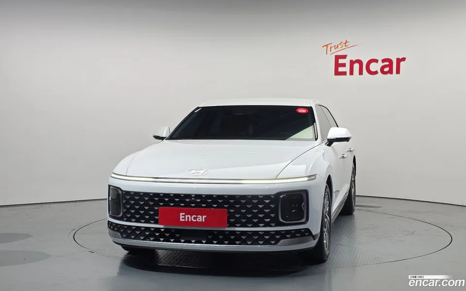 Hyundai Grandeur 2.5 2WD 2025 — thumbnail 3
