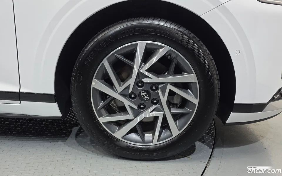 Hyundai Grandeur 2.5 2WD 2025 — thumbnail 5