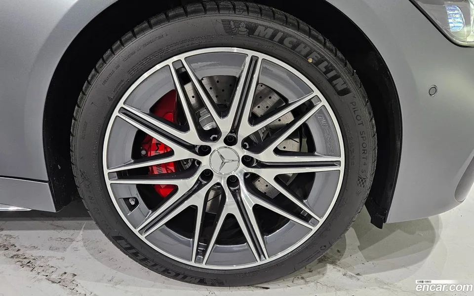 Mercedes-Benz AMG GT 4 43 4MATIC+ 2025 — миниатюра 2