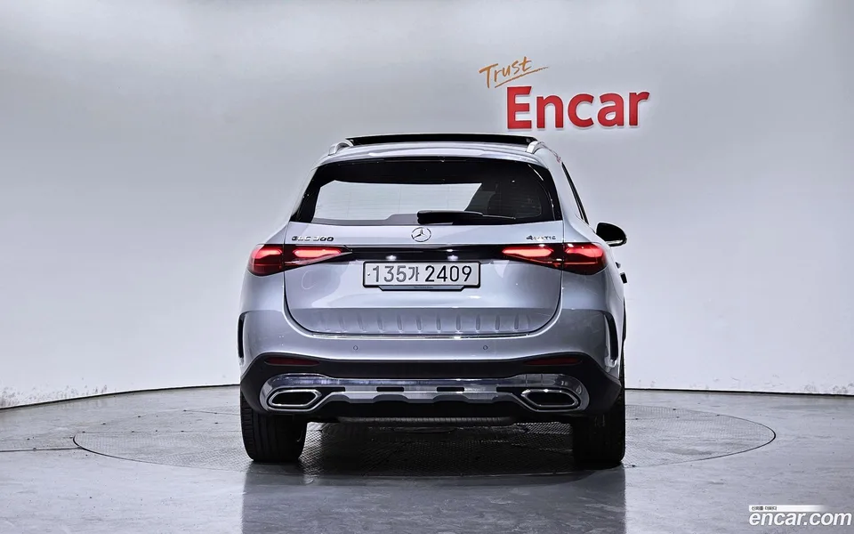 Mercedes-Benz GLC-Class GLC300 4MATIC AMG Line 2024 — миниатюра 4