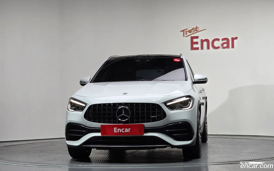 Mercedes-Benz GLA-Class GLA45 AMG 4MATIC+ 2022 — thumbnail 3