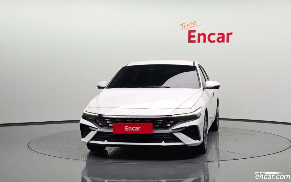Hyundai Avante CN7 Hybrid 2025 — миниатюра 3