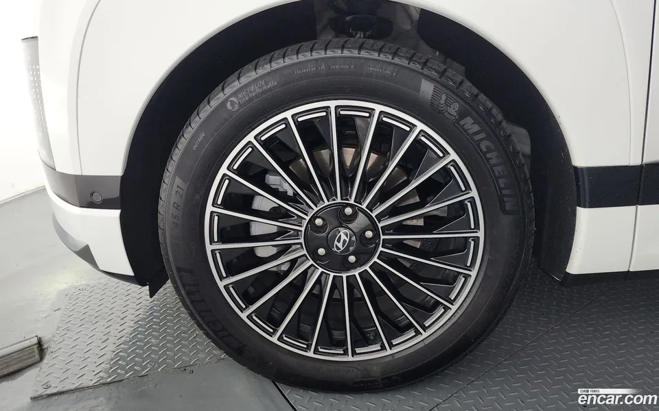 Hyundai Ioniq 9 AWD 2025 — миниатюра 5