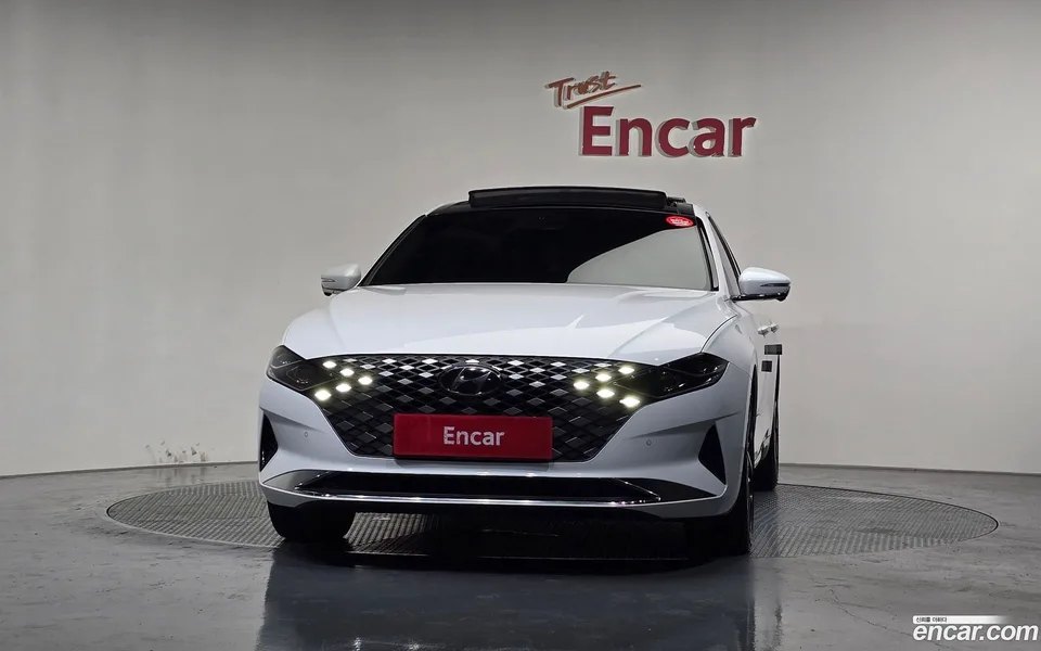 Hyundai Grandeur IG 3.0 LPi 2022 — thumbnail 3