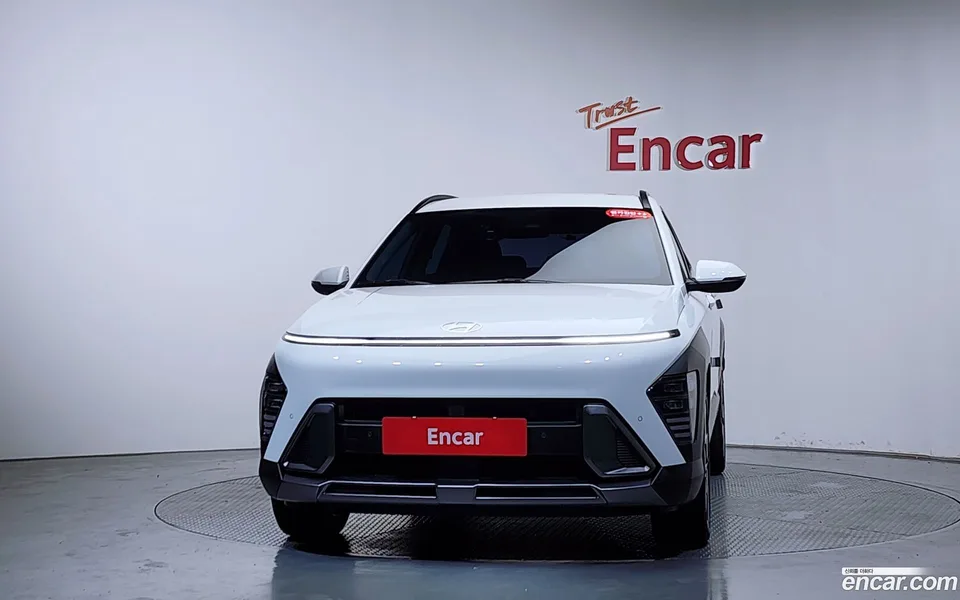 Hyundai Kona 1.6 2WD 2023 — миниатюра 3