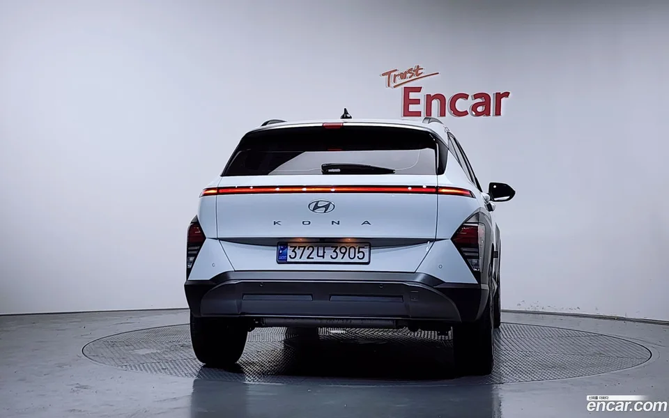 Hyundai Kona 1.6 2WD 2023 — миниатюра 4