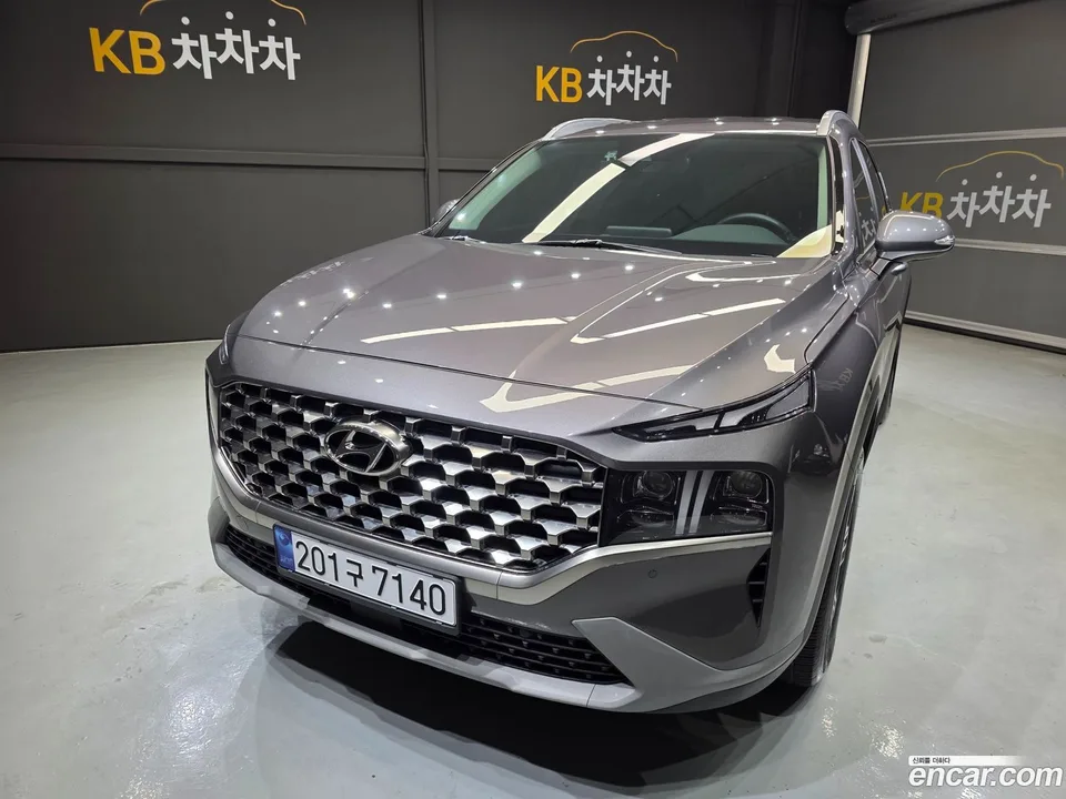 Hyundai SantaFe 2.2 2WD 2022 — photo 1, buy with delivery to Moscow