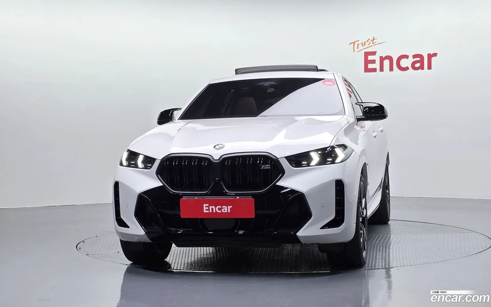 BMW X6 M60i 2024 — thumbnail 3