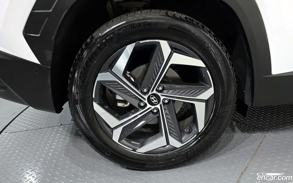 Hyundai Tucson Hybrid 2WD 2023 — thumbnail 5
