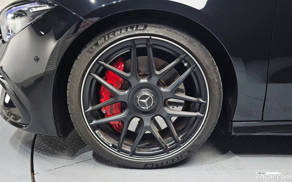 Mercedes-Benz CLA-Class AMG CLA 45 S 4MATIC+ 2023 — thumbnail 5