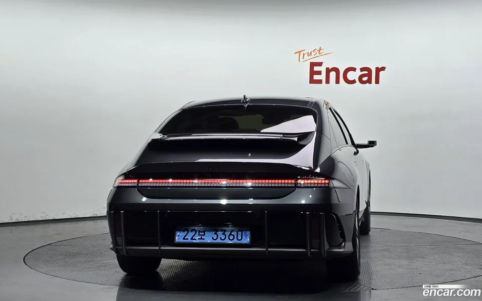 Hyundai Ioniq 6 2023 — thumbnail 4