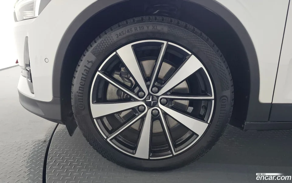 Polestar Polestar 2 2022 — миниатюра 2