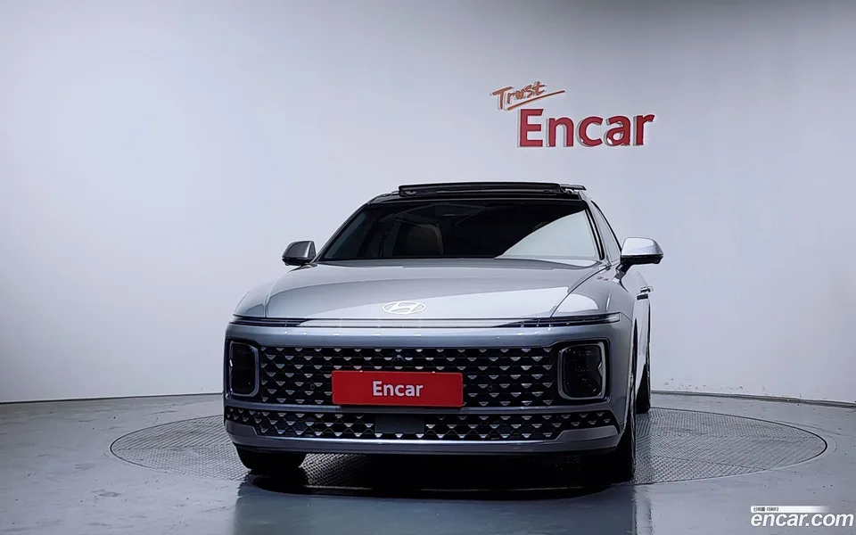 Hyundai Grandeur Hybrid 2023 — thumbnail 3